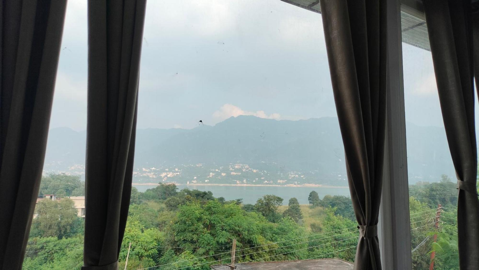 Govind Sagar View Hotel & Restaurant Bilaspur  Экстерьер фото