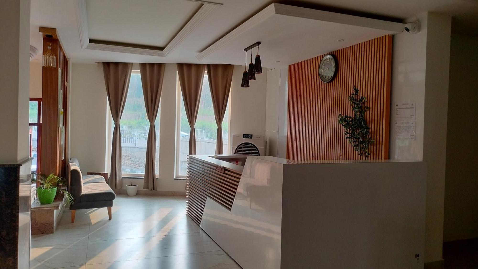 Govind Sagar View Hotel & Restaurant Bilaspur  Экстерьер фото