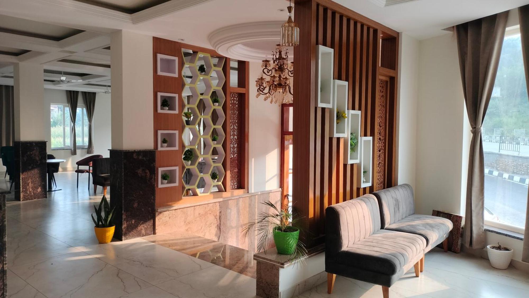 Govind Sagar View Hotel & Restaurant Bilaspur  Экстерьер фото