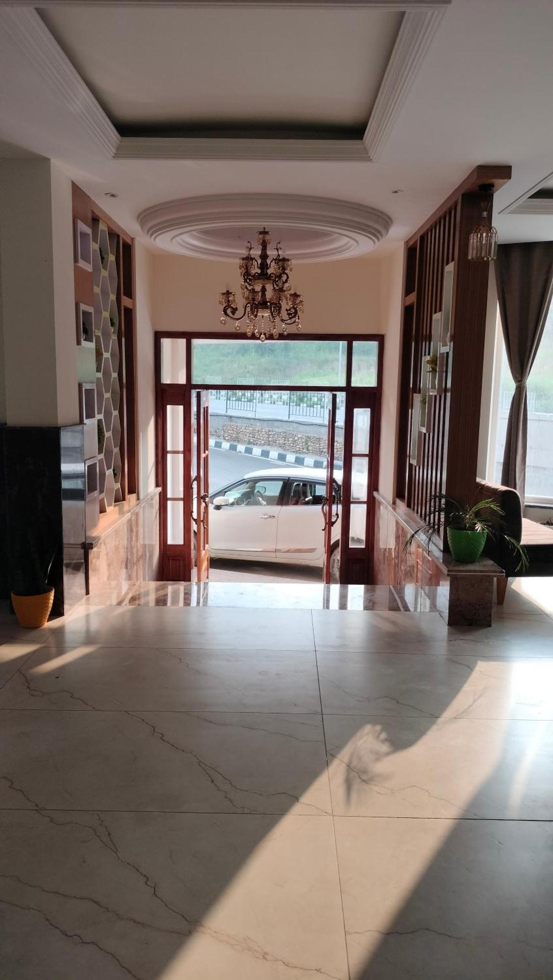 Govind Sagar View Hotel & Restaurant Bilaspur  Экстерьер фото