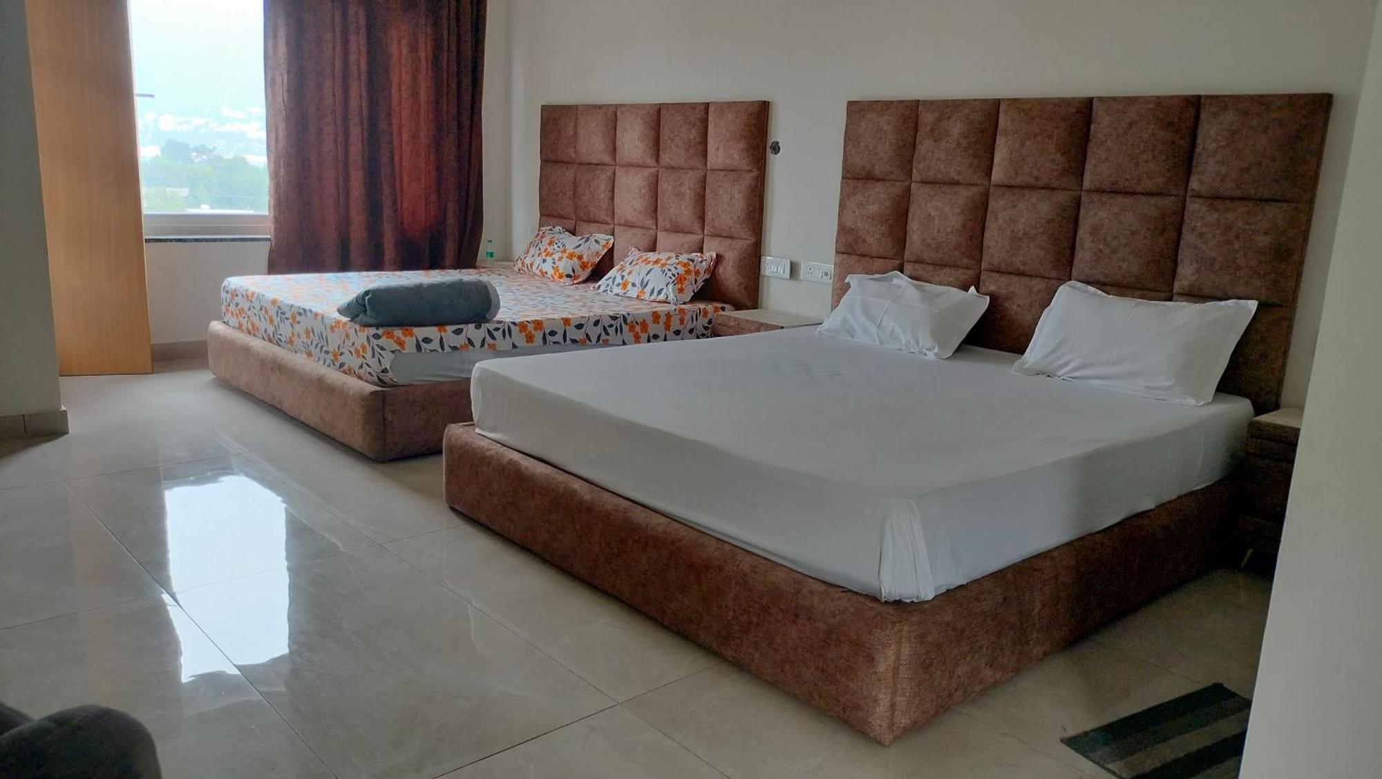 Govind Sagar View Hotel & Restaurant Bilaspur  Экстерьер фото
